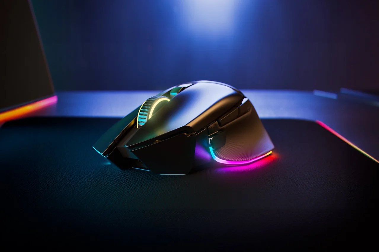 Razer Basilisk V3 Pro 35K official product image