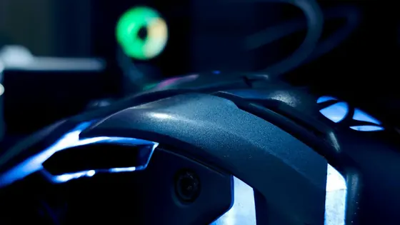 RGB gaming mouse on a competitive setup — testing mouse acceleration in Windows 11